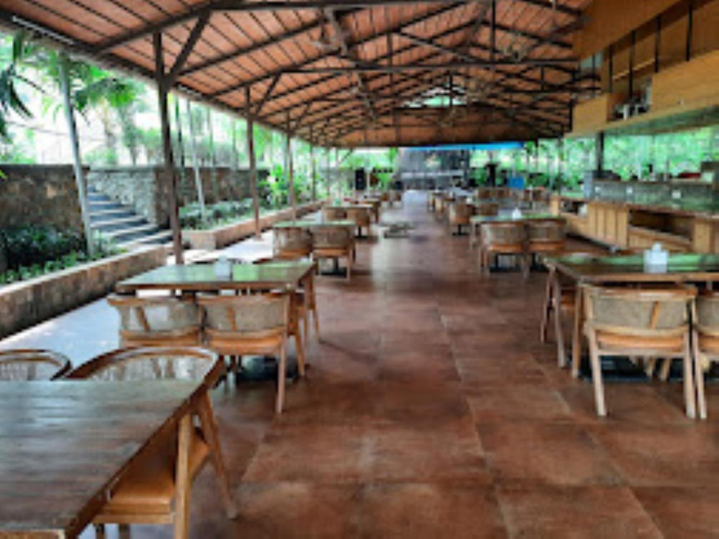 Wood Stock Acres Villa Resort Thane Exterior foto