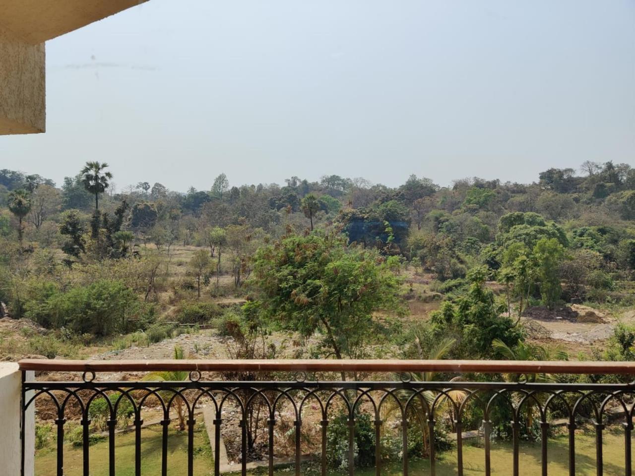 Wood Stock Acres Villa Resort Thane Exterior foto